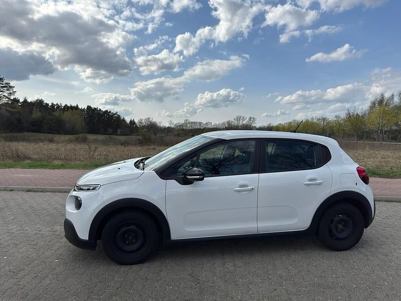 Gebraucht Citroën C3 110 PS (80 kW) 2018 Weiß Kleinwagen