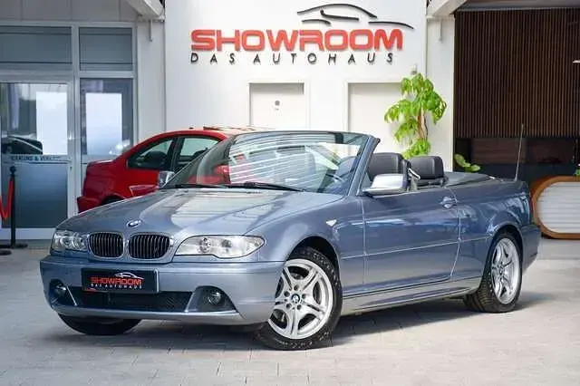 Gebraucht BMW 325 192 PS (141 kW) 2006 Blau Cabrio