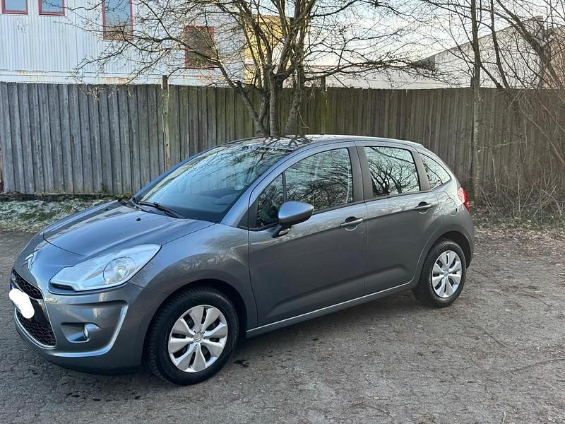 Gebraucht Citroën C3 SELECTION 95 PS (69 kW) 2012 Grau Kleinwagen