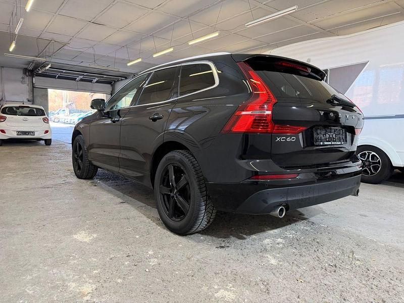 Gebraucht Volvo XC60 150 PS (110 kW) 2020 Schwarz SUV