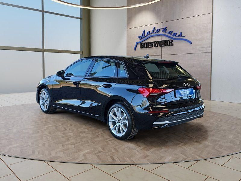 Neu Audi A3 Sport 150 PS (110 kW) 2026 Mythos schwarz Limousine