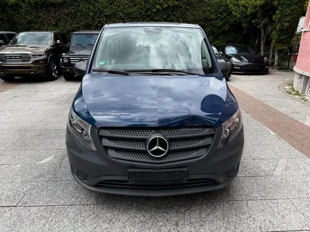 Gebraucht Mercedes Vito 136 PS (100 kW) 2022 Blau Van