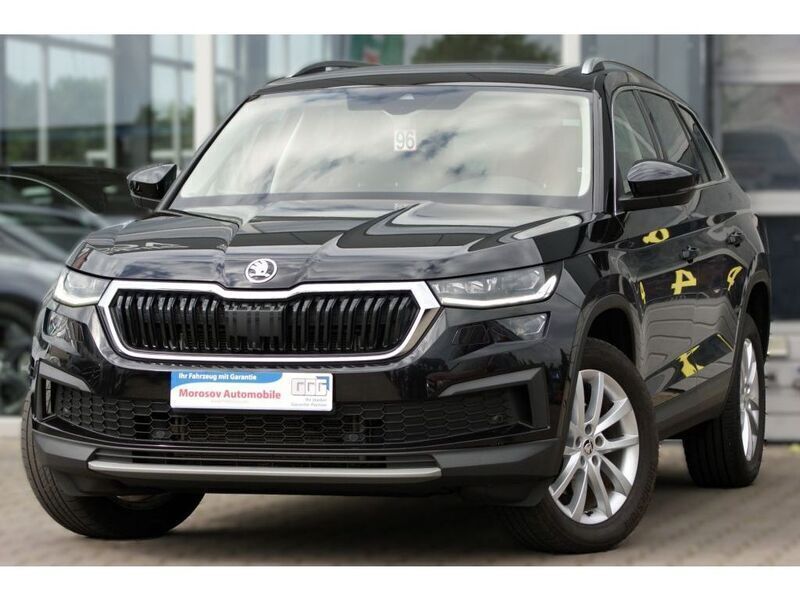 Blackmagic perleffekt (metallic) Gebraucht 2021 Skoda Kodiaq Style SUV | 32.700 € - Bild 1/4