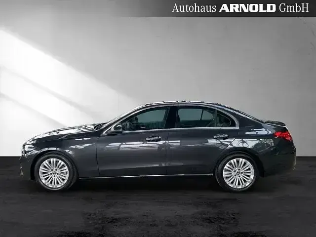 Gebraucht Mercedes C180 Avantgarde 170 PS (125 kW) 2025 Grau Limousine