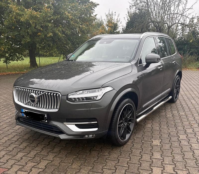 Grau Gebraucht 2020 Volvo XC90 SUV | 38.000 € (Superpreis) - Bild 1/4