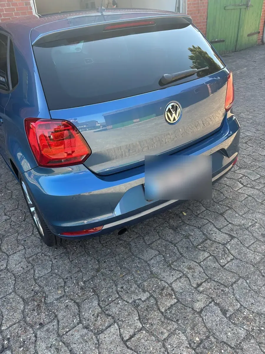 Gebraucht VW Polo Sound 90 PS (66 kW) 2017 Blau Kleinwagen