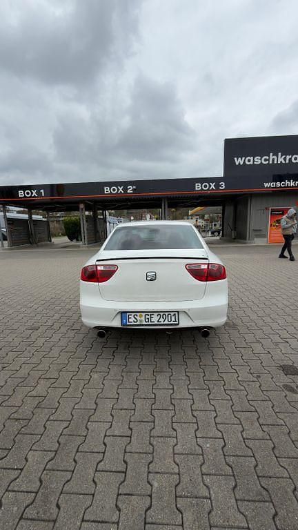 Gebraucht Seat Exeo Sport 211 PS (155 kW) 2011 Weiß Limousine