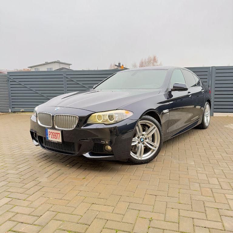 Gebraucht BMW 550 Performance 408 PS (300 kW) 2011 Blau Limousine