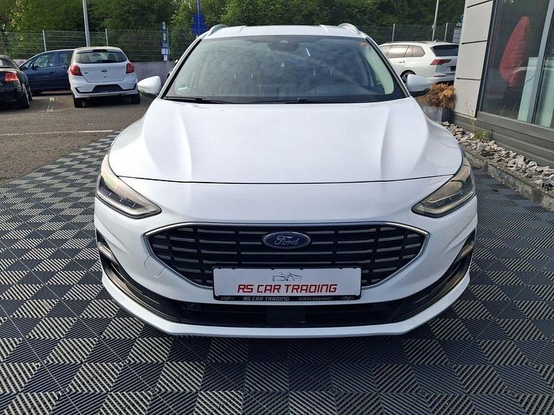 Gebraucht Ford Focus Titanium 116 PS (85 kW) 2023 Weiß Kombi