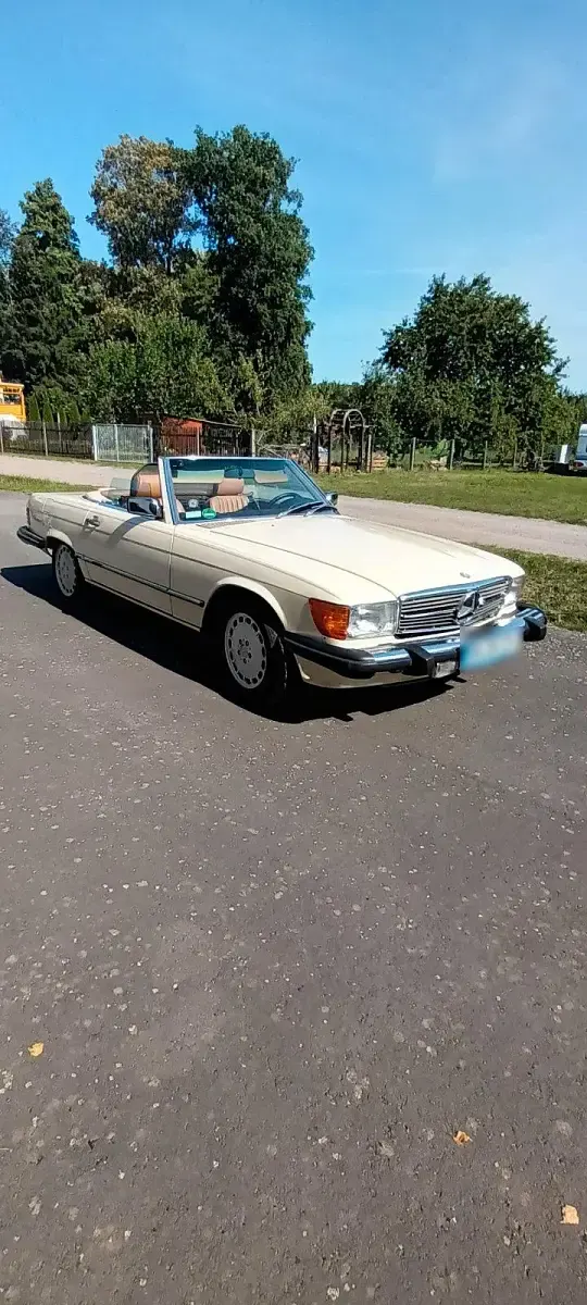 Gebraucht Mercedes 560 231 PS (169 kW) 1985 Beige Cabrio