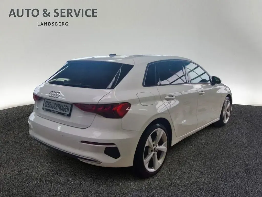 Gebraucht Audi A3 Advanced 150 PS (110 kW) 2023 Weiß Limousine