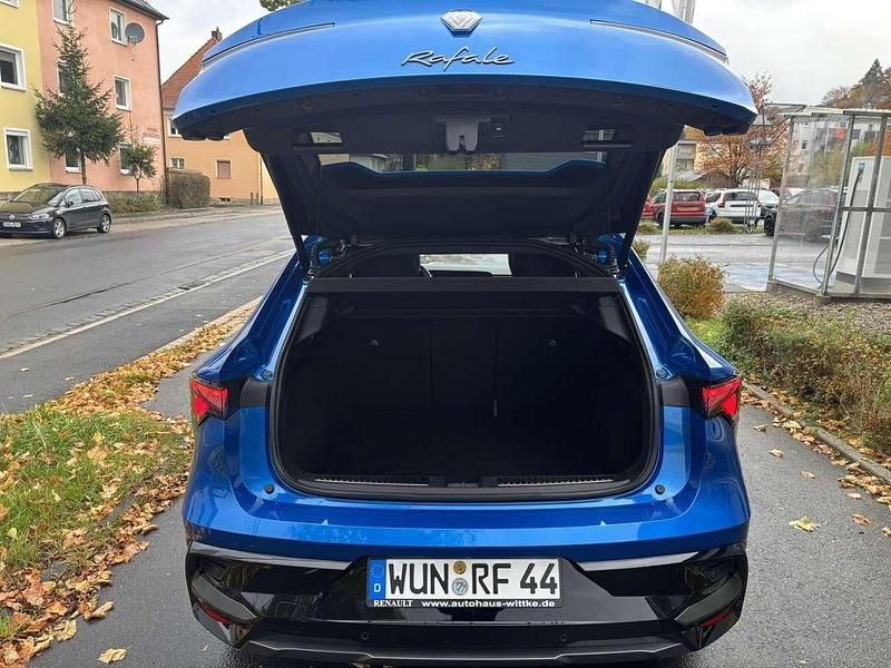 Gebraucht Renault Rafale Esprit Alpine 131 PS (96 kW) 2024 Gipfelblau metallic, black pe SUV