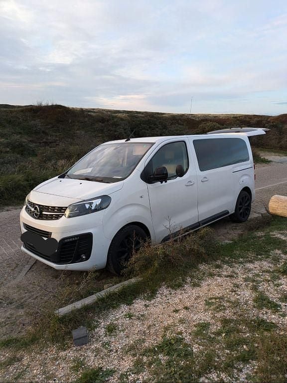 Gebraucht Opel Zafira Life Innovation 177 PS (130 kW) 2021 Weiß Van / Kleinbus