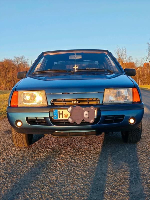 Gebraucht Lada Samara 71 PS (52 kW) 1999 Blau Kleinwagen