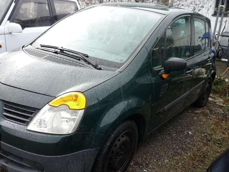 Gebraucht Renault Modus 75 PS (55 kW) 2005 Grün Van / Kleinbus