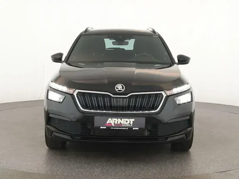 Gebraucht Skoda Kamiq Tour 110 PS (80 kW) 2023 Blackmagic perleffekt SUV