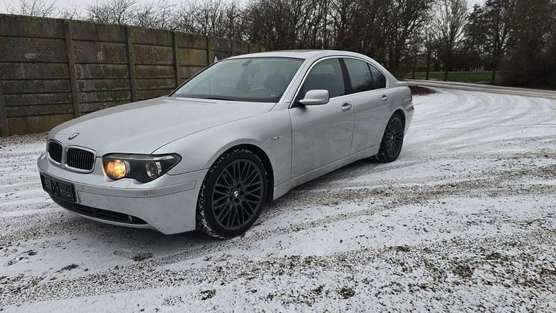 Silber Gebraucht 2003 BMW 735L Limousine | 6.000 € - Bild 1/4