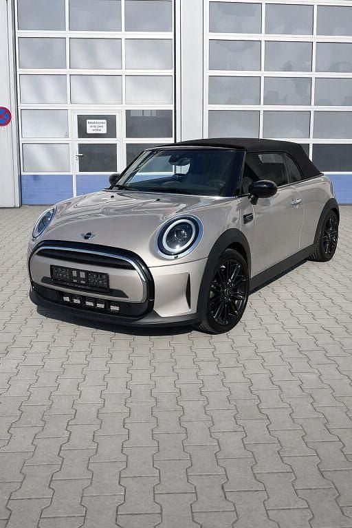 Gebraucht Mini Cooper Cabriolet Classic 136 PS (100 kW) 2023 Grau Cabrio