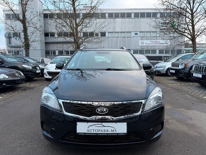 Gebraucht Kia Ceed Sportswagon Vision 90 PS (66 kW) 2011 Schwarz Kombi