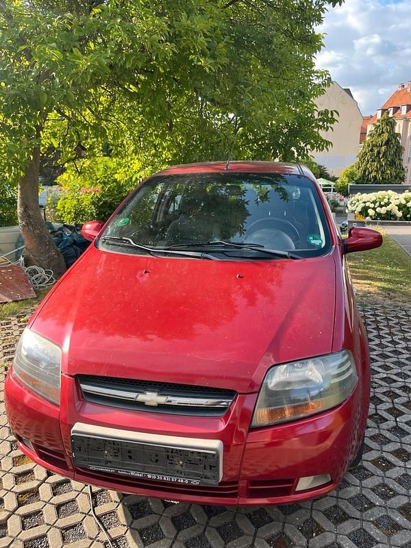 Rot Gebraucht 2005 Chevrolet Kalos Kleinwagen | 1.000 € (Superpreis) - Bild 1/4