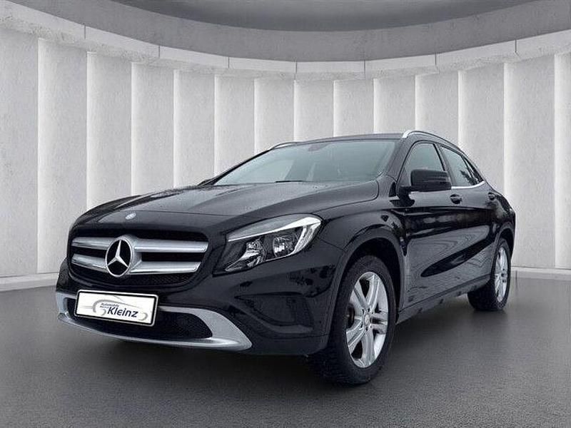 Gebraucht Mercedes GLA200 Progressive 156 PS (114 kW) 2014 Schwarz SUV