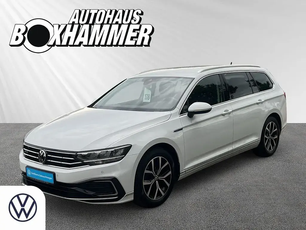 Gebraucht VW Passat GTE 218 PS (160 kW) 2022 Weiß Kombi