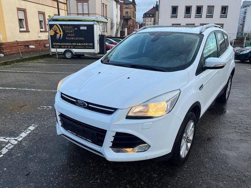 Gebraucht Ford Kuga 182 PS (133 kW) 2015 Other SUV