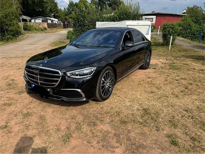 Schwarz Gebraucht 2022 Mercedes S350 Limousine | 70.000 € (Fairer Preis) - Bild 1/4