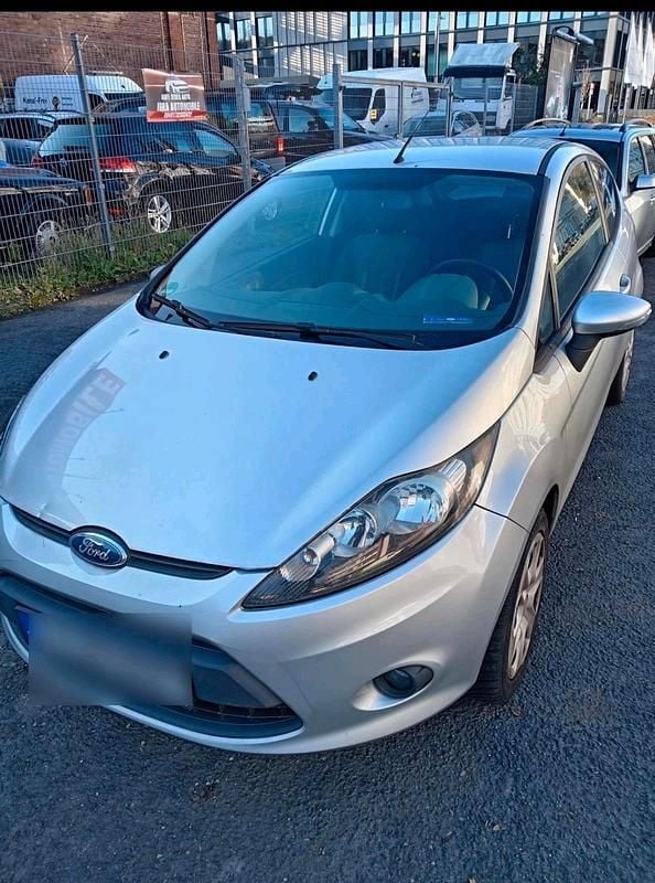 Silber Gebraucht 2009 Ford Fiesta Kleinwagen | 2.000 € (Superpreis) - Bild 1/4