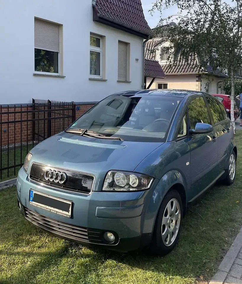 Gebraucht Audi A2 75 PS (55 kW) 2001 Blau Kleinwagen