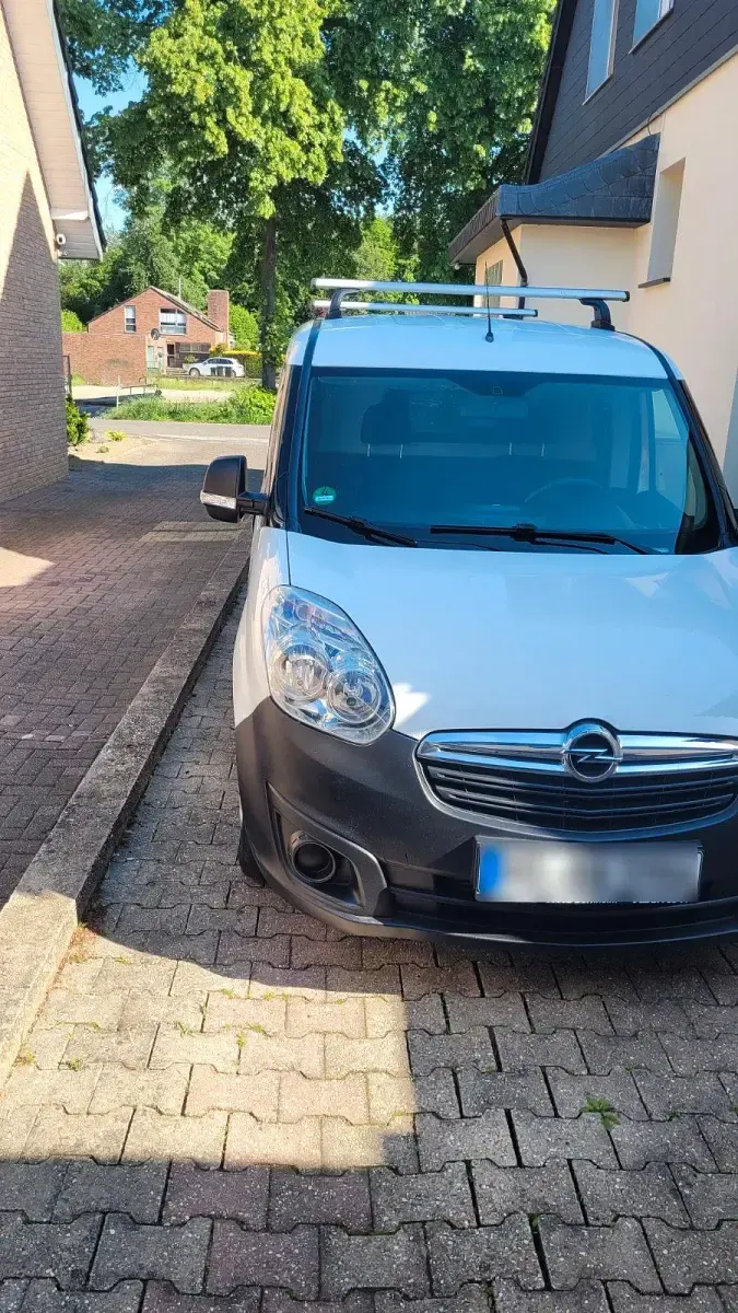 Gebraucht Opel Combo 105 PS (77 kW) 2015 Weiß Van / Kleinbus