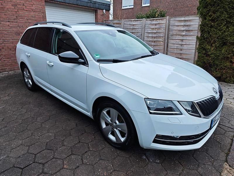 Gebraucht Skoda Octavia Style 150 PS (110 kW) 2018 Weiß Kombi