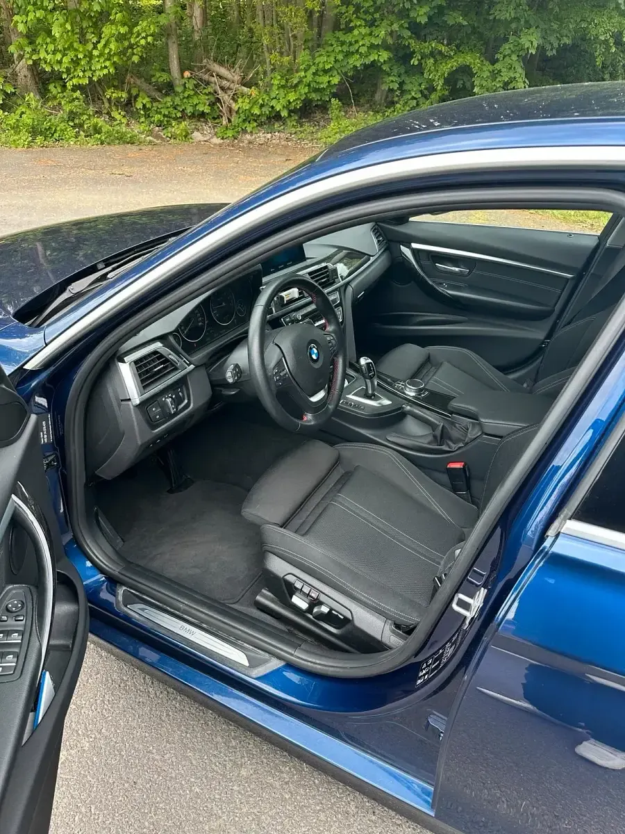 Gebraucht BMW 340 Performance 326 PS (239 kW) 2017 Blau Kombi