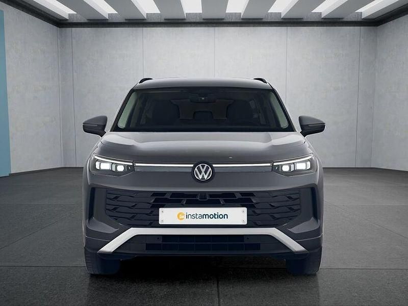 Gebraucht VW Tayron 193 PS (141 kW) 2025 Grau SUV