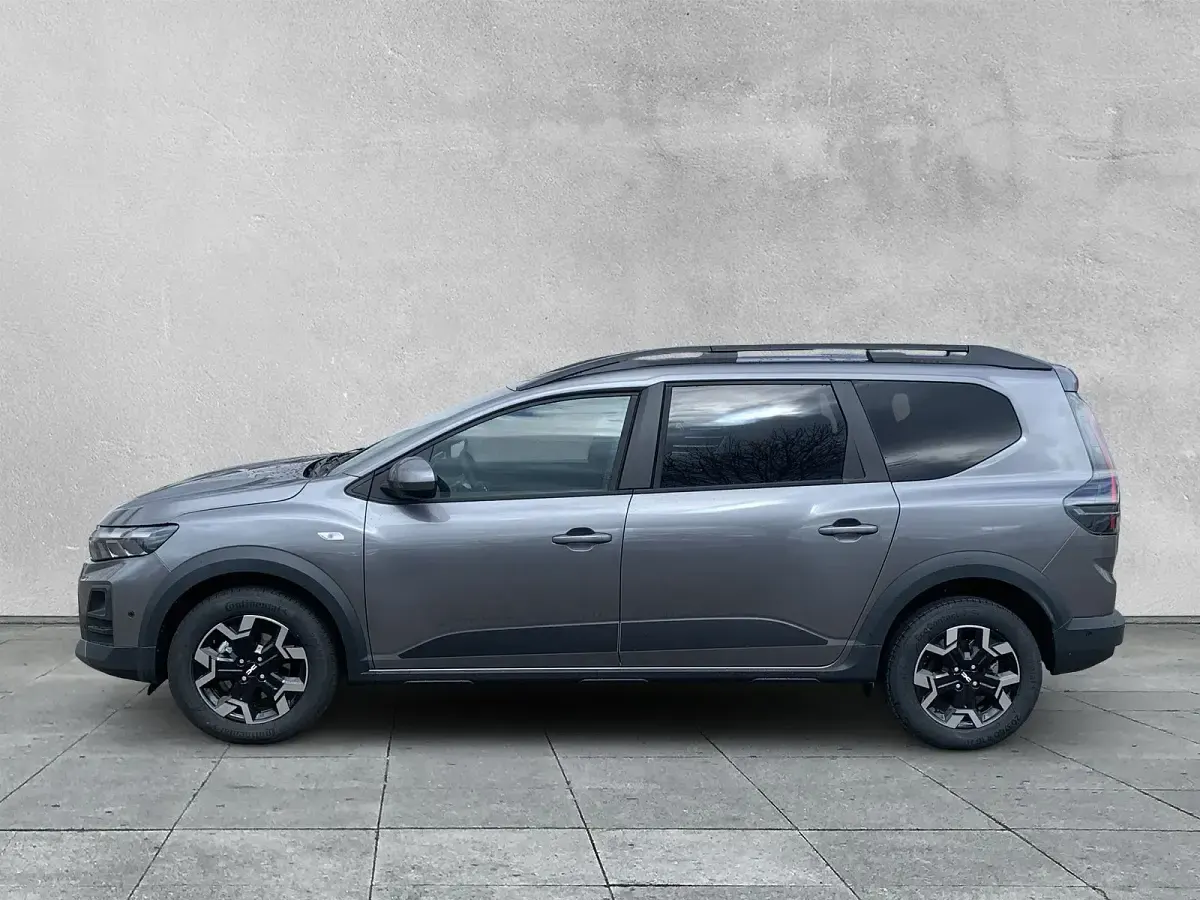 Gebraucht Dacia Jogger Journey 122 PS (89 kW) 2026 Grau Van / Kleinbus