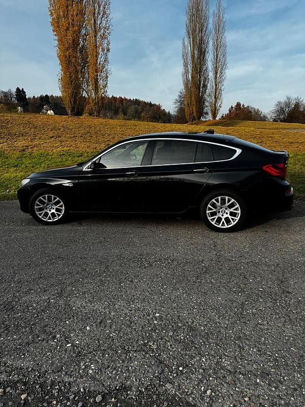 Schwarz Gebraucht 2009 BMW 530 Gran Turismo Limousine | 8.500 € (Fairer Preis) - Bild 1/4