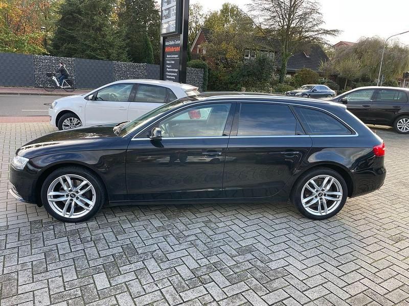 Gebraucht Audi A4 Ambiente 245 PS (180 kW) 2014 Schwarz Kombi