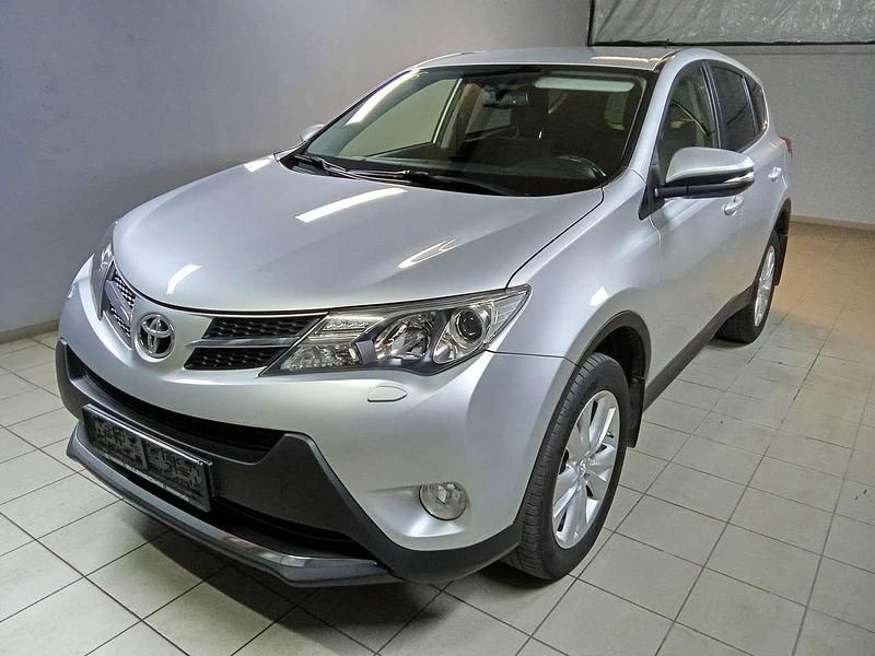 Silver metallic Gebraucht 2013 Toyota RAV4 Life SUV | 12.700 € (Fairer Preis) - Bild 1/4