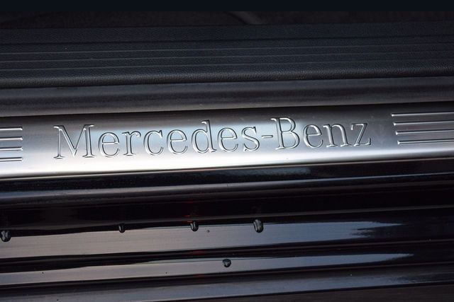 Gebraucht Mercedes E350 Avantgarde 252 PS (185 kW) 2013 Schwarz metallic Kombi