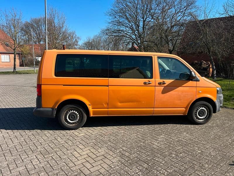 Gebraucht VW T5 85 PS (62 kW) 2010 Orange Van