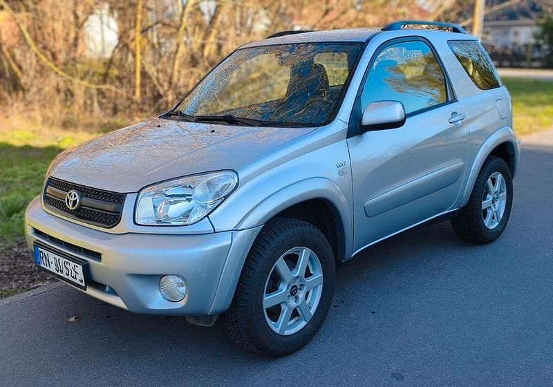 Gebraucht Toyota RAV4 150 PS (110 kW) 2004 Silber SUV
