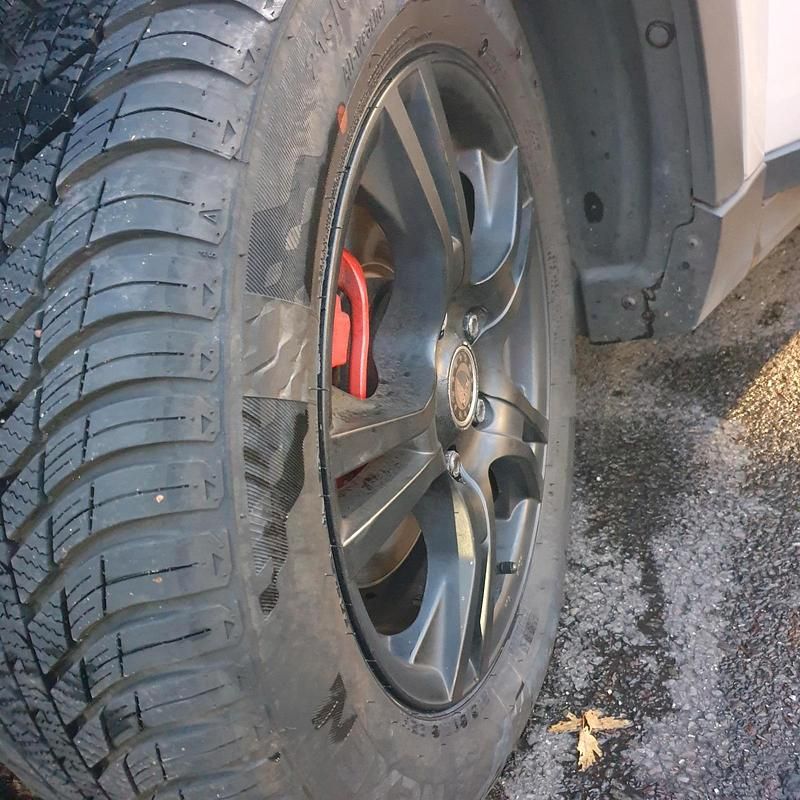 Gebraucht Chevrolet Orlando 163 PS (119 kW) 2012 Grau Van / Kleinbus