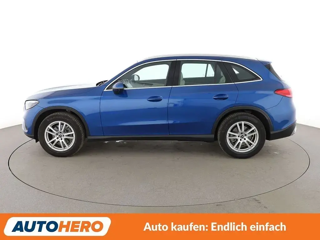 Gebraucht Mercedes GLC200 Avantgarde 227 PS (166 kW) 2025 Blau SUV