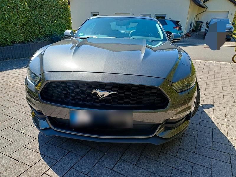 Second-hand Ford Mustang 307 CP (225 kW) 2017 Gri Coupe