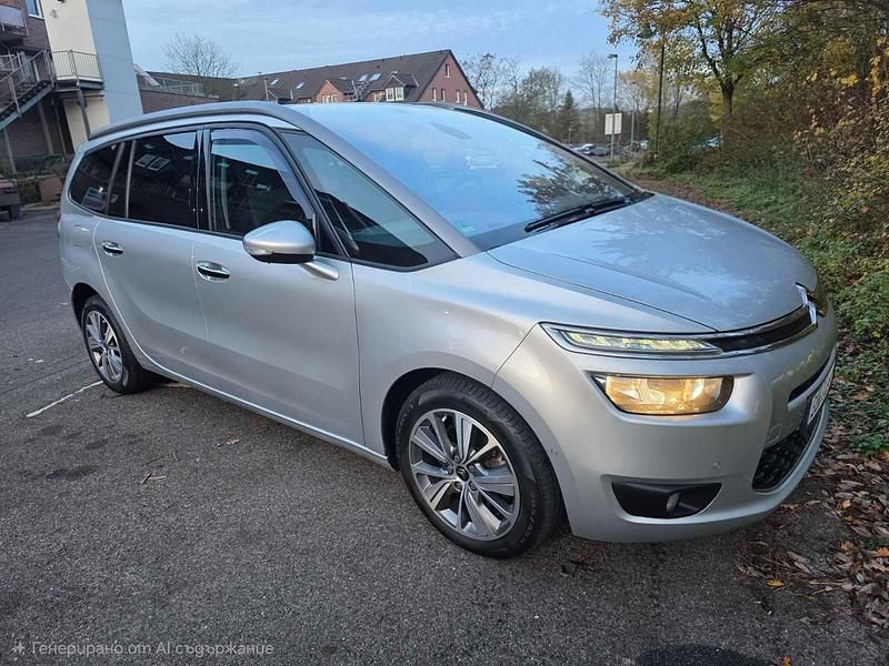 Grau Gebraucht 2014 Citroën Grand C4 Picasso Van / Kleinbus | 8.950 € - Bild 1/4