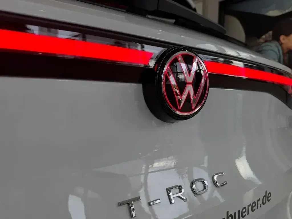 Gebraucht VW T-Roc Cabriolet Life 110 PS (80 kW) 2026 Weiß SUV