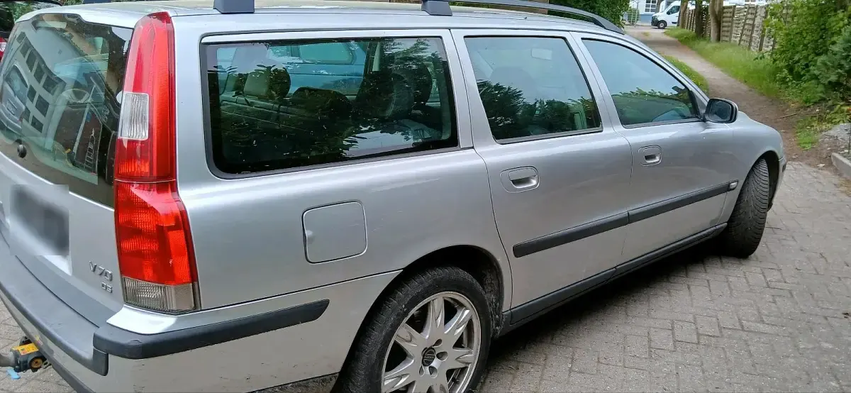 Gebraucht Volvo V70 163 PS (119 kW) 2005 Silber Kombi
