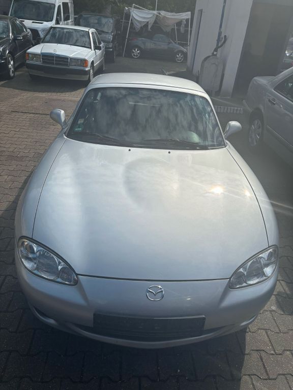Grau Gebraucht 2002 Mazda MX5 Cabrio | 2.900 € (Guter Preis) - Bild 1/4