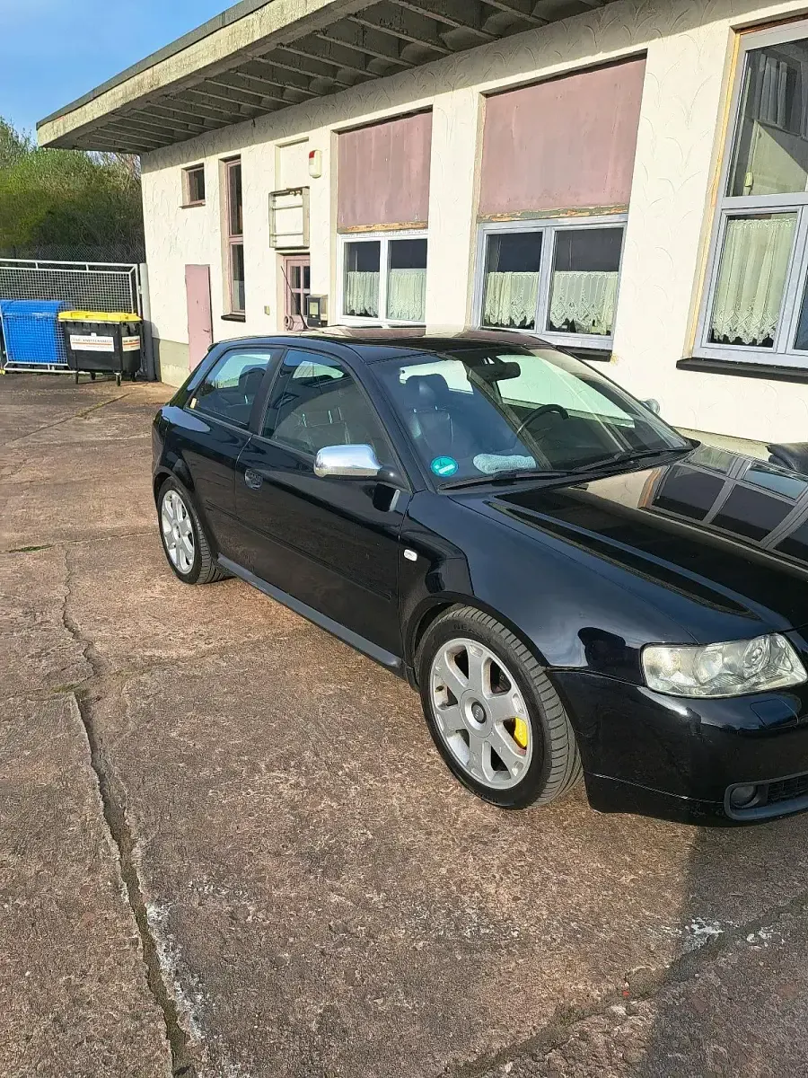 Gebraucht Audi S3 225 PS (165 kW) 2001 Schwarz Kleinwagen