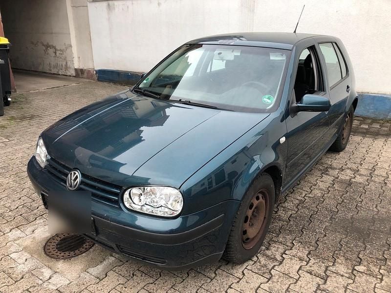 Blau Gebraucht 2003 VW Golf IV Limousine | 590 € (Superpreis) - Bild 1/4
